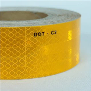 Yuk mashinasi uchun reklama darajasi sariq DOT C2 aks ettiruvchi lenta