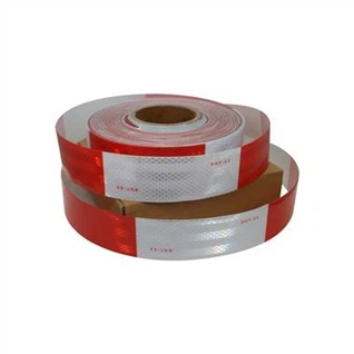 DOT aks ettiruvchi lenta rulosi