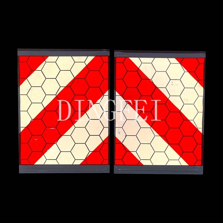 Tail Lift Flags (10)